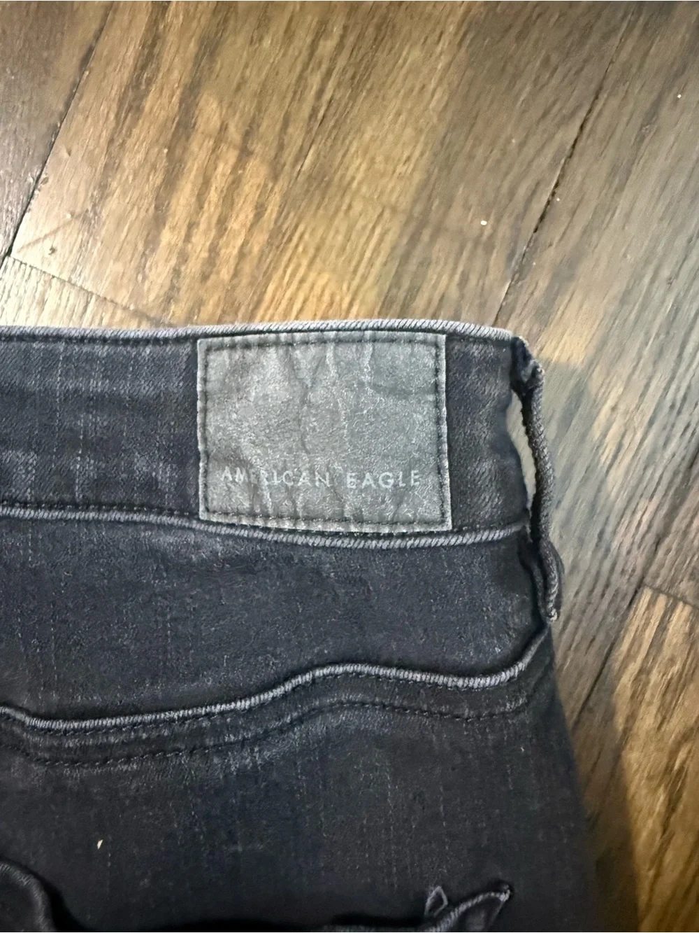 Dark Wash Women's Skinny Jeans - Black American Eagle Jeggings - Picture 3 of 8